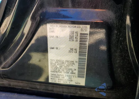 2015 Nissan Altima 2.5 из США, поврежденный, VIN 1N4AL3APXFC260721